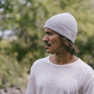 ??? Le bonnet en laine...