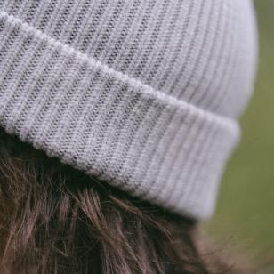 ??? Le bonnet en laine...